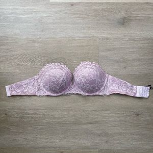 Victoria Secret strapless bra. Color: light purple. Size: 34DD